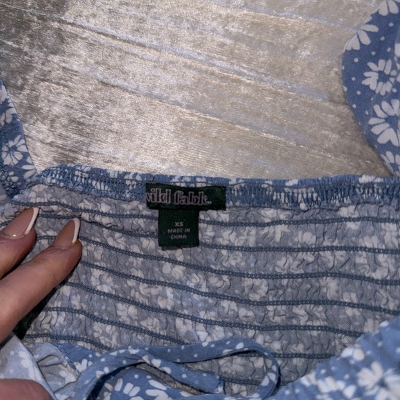 Wild Fable (Target) Long-Sleeve Blouse - XS - Picture 2 of 3